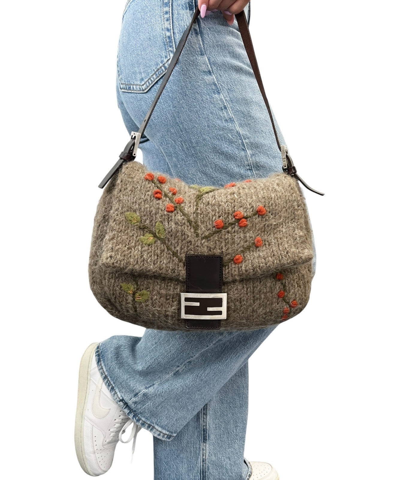 FENDI Vintage FF Knit Mamma Baguette Flower Wool Shoulder Bag Beige Brown