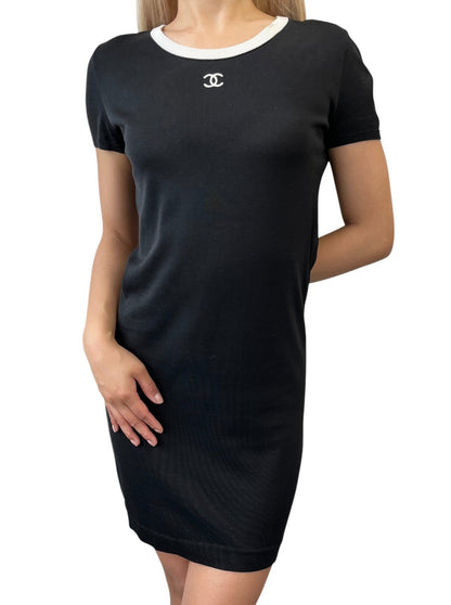 CHANEL Vintage 95C CC Logo Knit Mini Dress Short Sleeve #36 Black White 901285