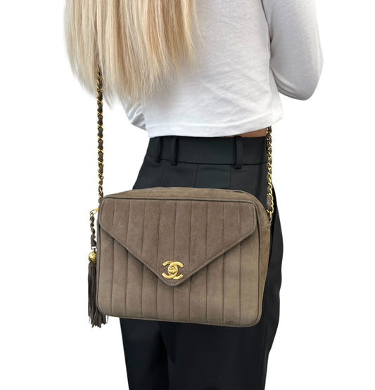CHANEL Vintage CC Logo Quilted Fringe Chain Shoulder Bag Khaki Gold Suede