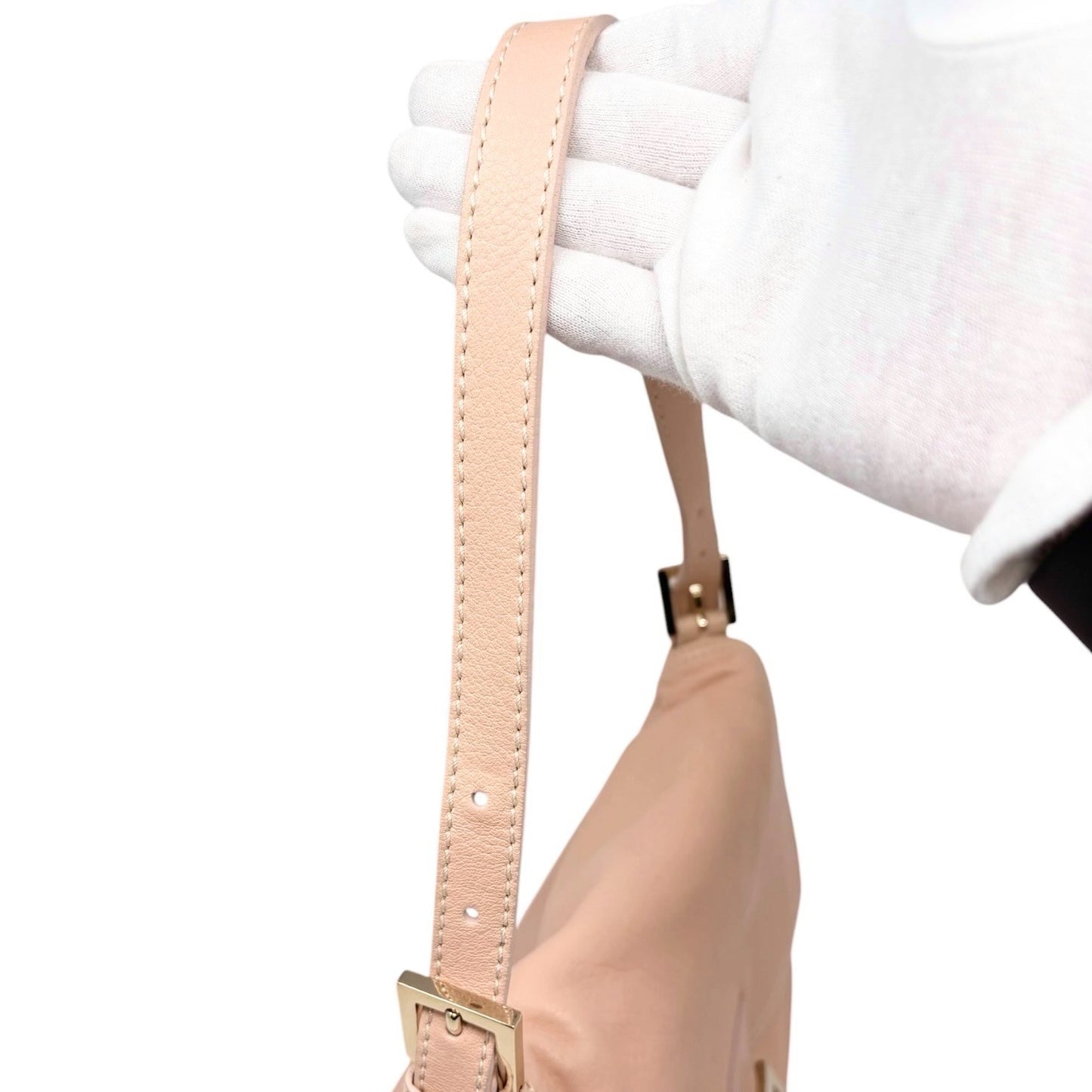 FENDI Vintage FF Logo Mamma Baguette Shoulder Bag Beige Gold Soft Leather