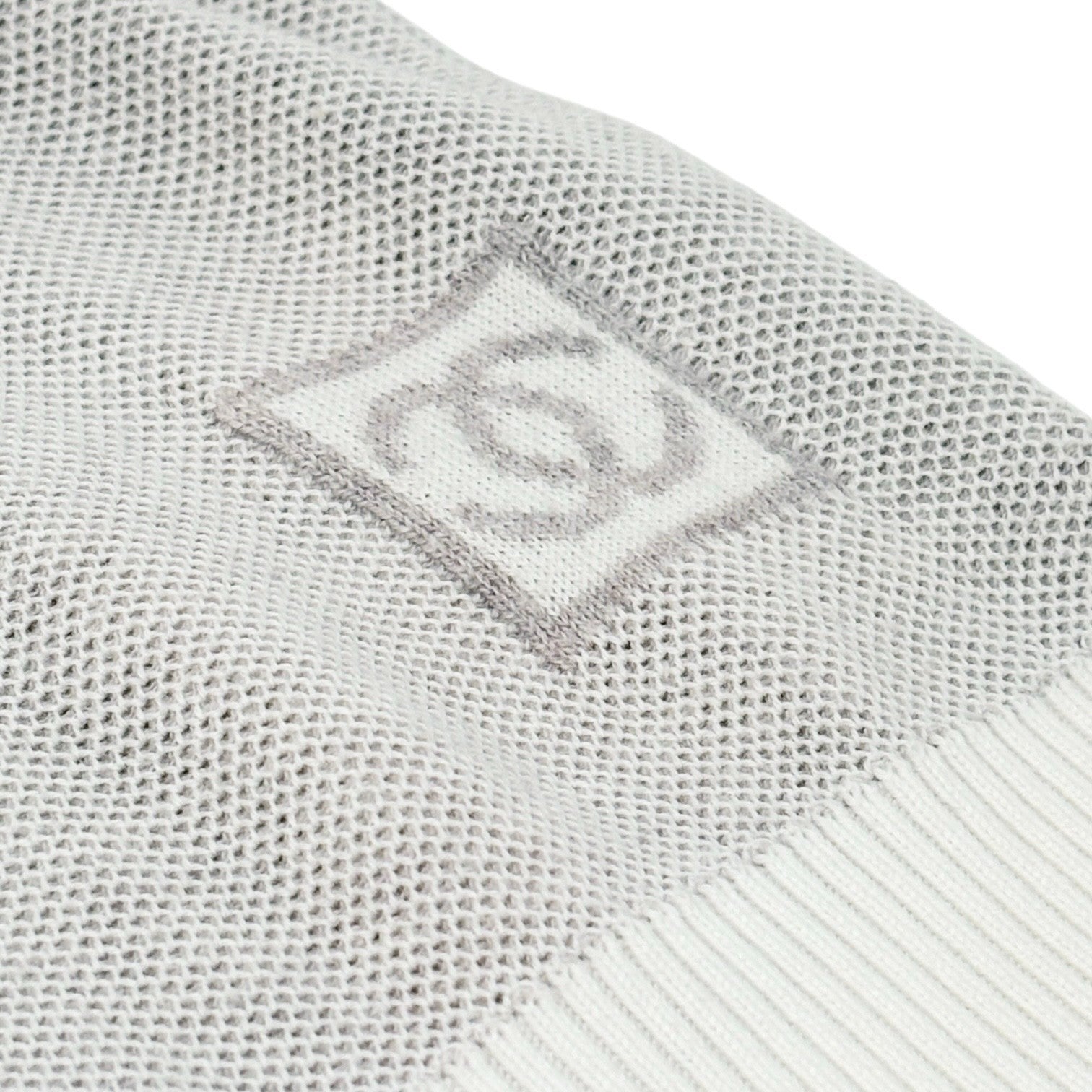 CHANEL Sport Vintage 08P CC Mark Logo Knit T-shirt Top #38 Gray White Cotton