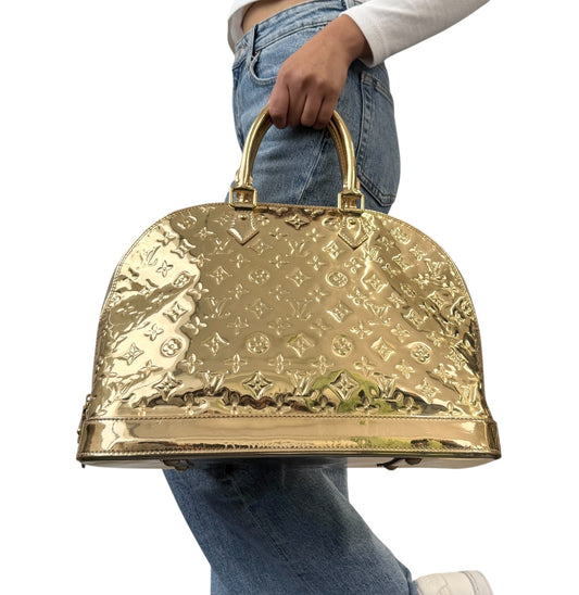 LOUIS VUITTON Vintage Monogram Miroir Alma GM Gold Tote Bag Patent 902558