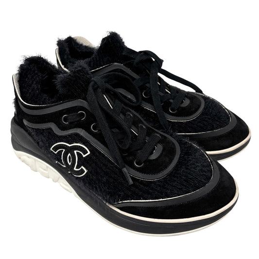 CHANEL Vintage G35202 CC Logo Socks Sneakers #37 Shoes Black White Suede