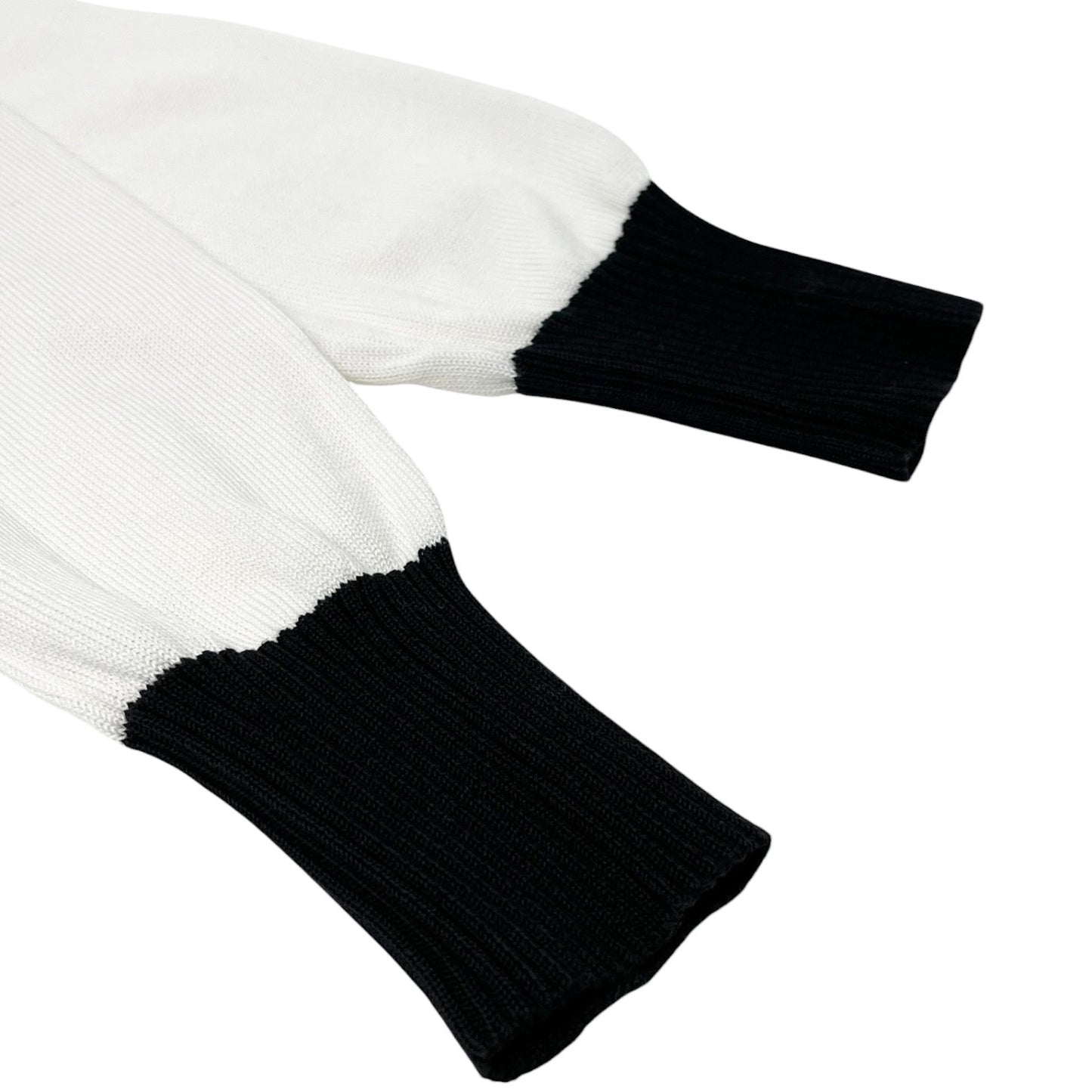 CHANEL Vintage CC Logo Button Cardigan Sweater Top #34 White Black 106908