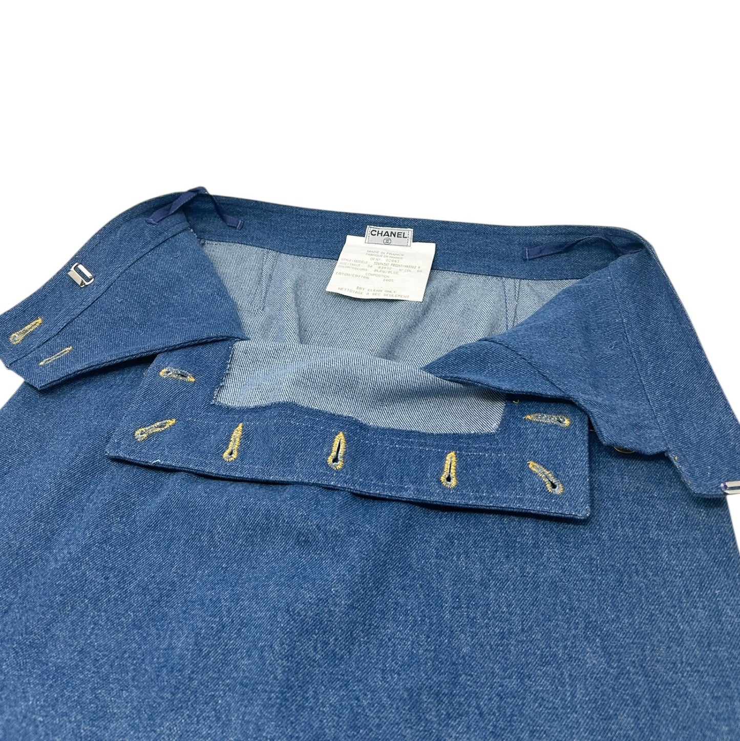 CHANEL Vintage P03207 CC Mark Logo Denim Skirt #36 Blue Gold Cotton Button