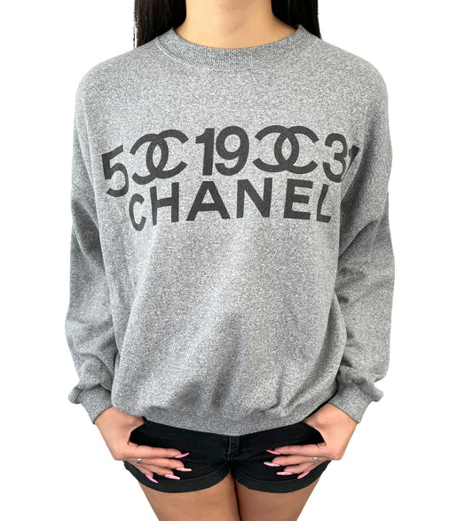 CHANEL Vintage 90s CC Logo Sweatshirt Pullover Long Sleeve Gray Black Cotton