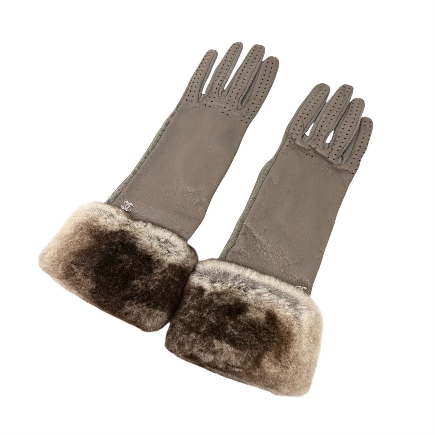 CHANEL Vintage CC Logo Lambskin Long Gloves Fur Trim #7.5 Gray Beige Perforated