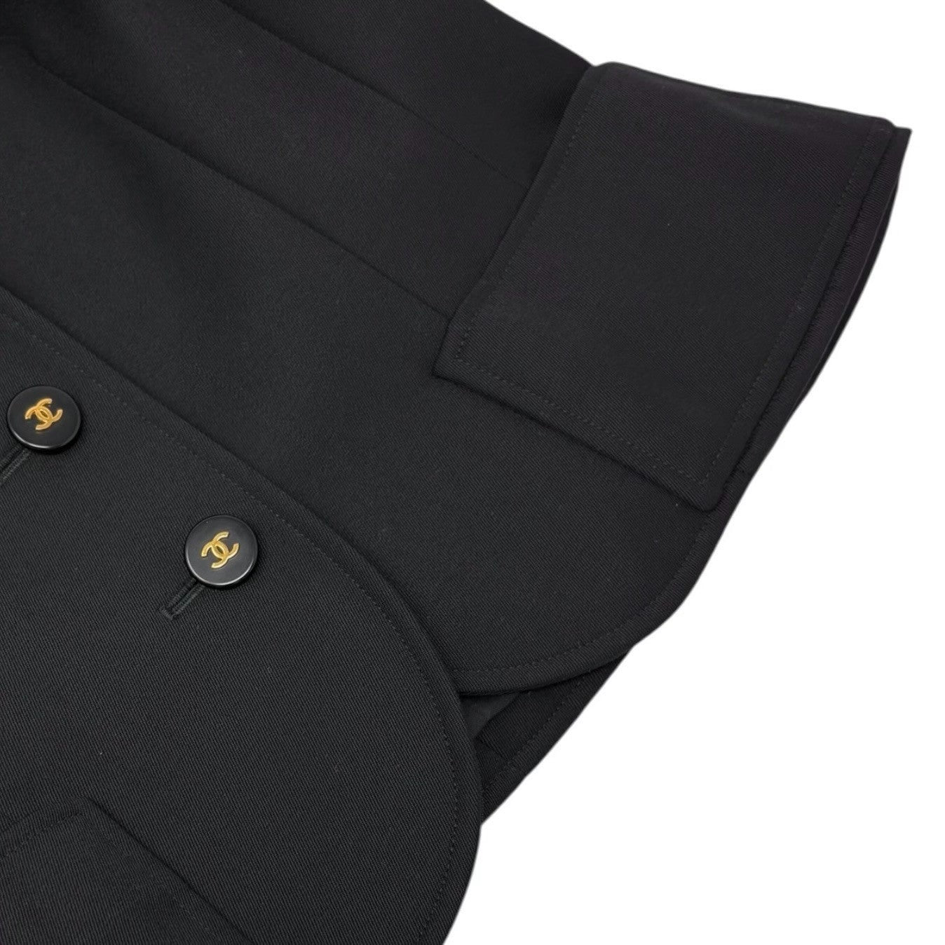 CHANEL Vintage 97P CC Logo Button Cropped Jacket #38 Black Gold Pockets 901921