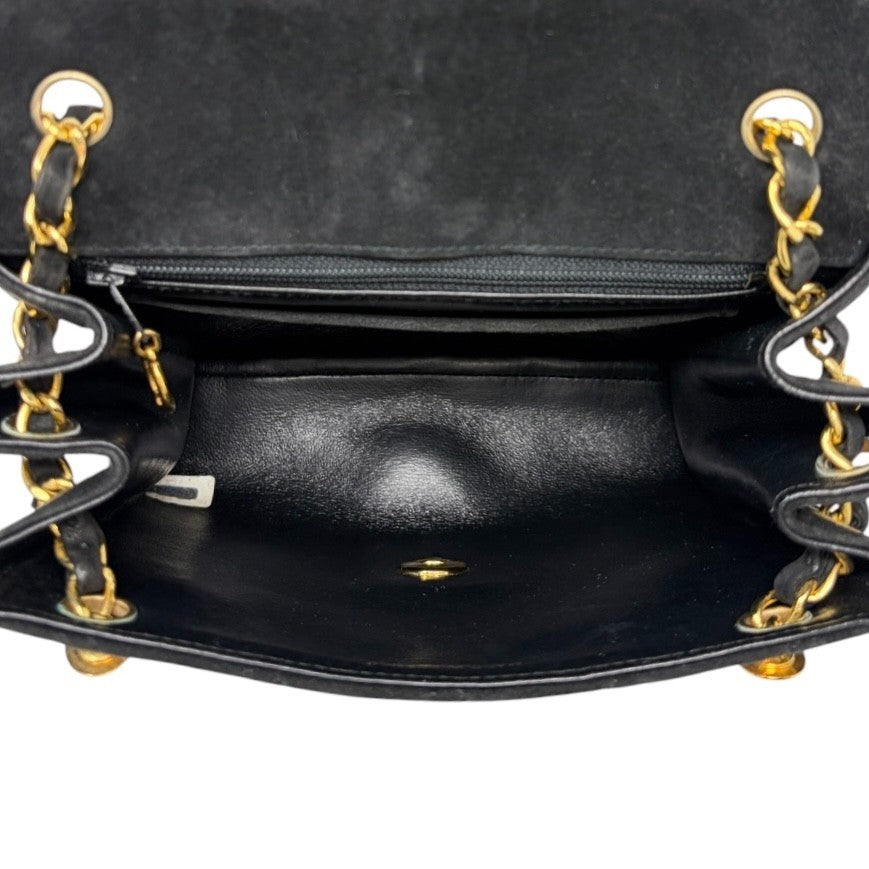 CHANEL Vintage CC Quilted Chain Crossbody Shoulder Bag Black Gold Suede 902220