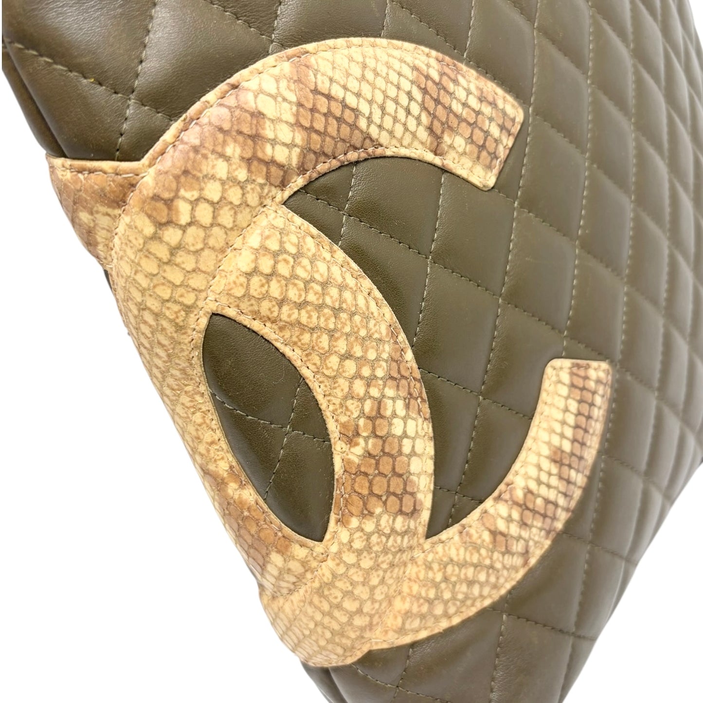 【Exclusive】CHANEL Cambon CC Logo Quilted Tote Bag Khaki Beige Leather 800810