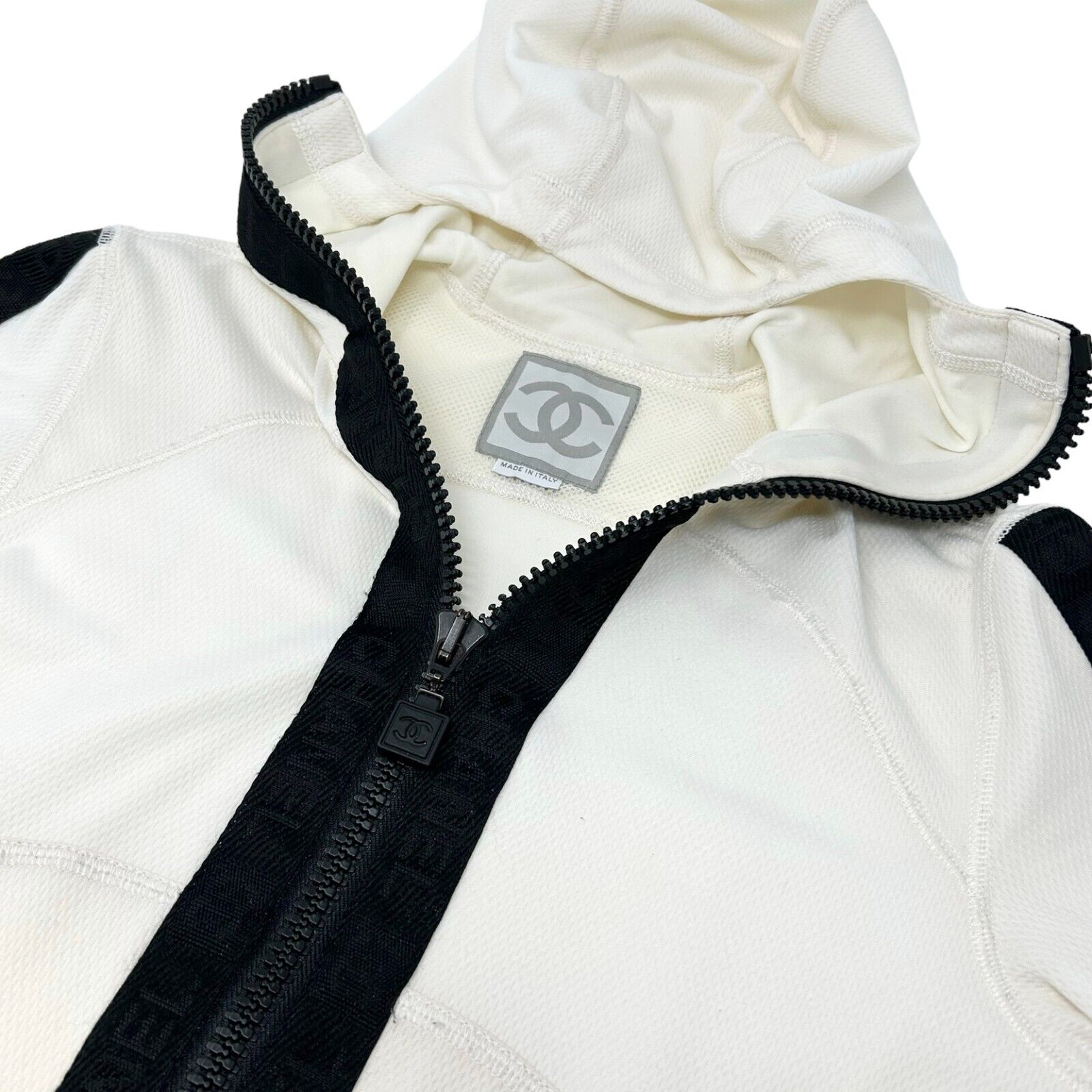 CHANEL Sport Vintage 04P Coco Mark Logo Hoodie #38 Jacket White Polyamide RankAB
