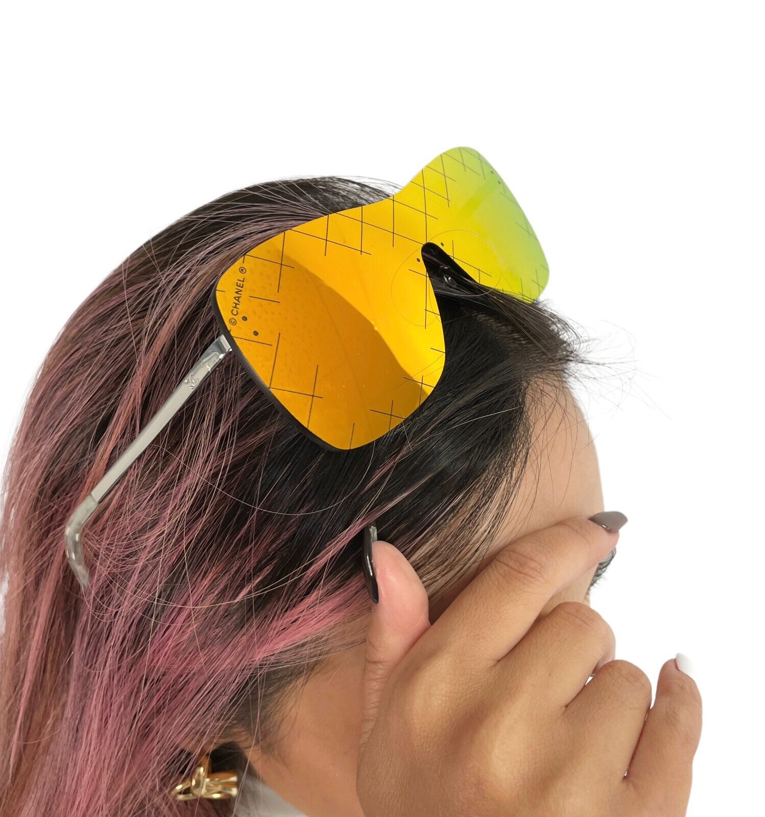 CHANEL Vintage Matelasse Mirror Sunglass Shades Logo Rainbow Rank AB