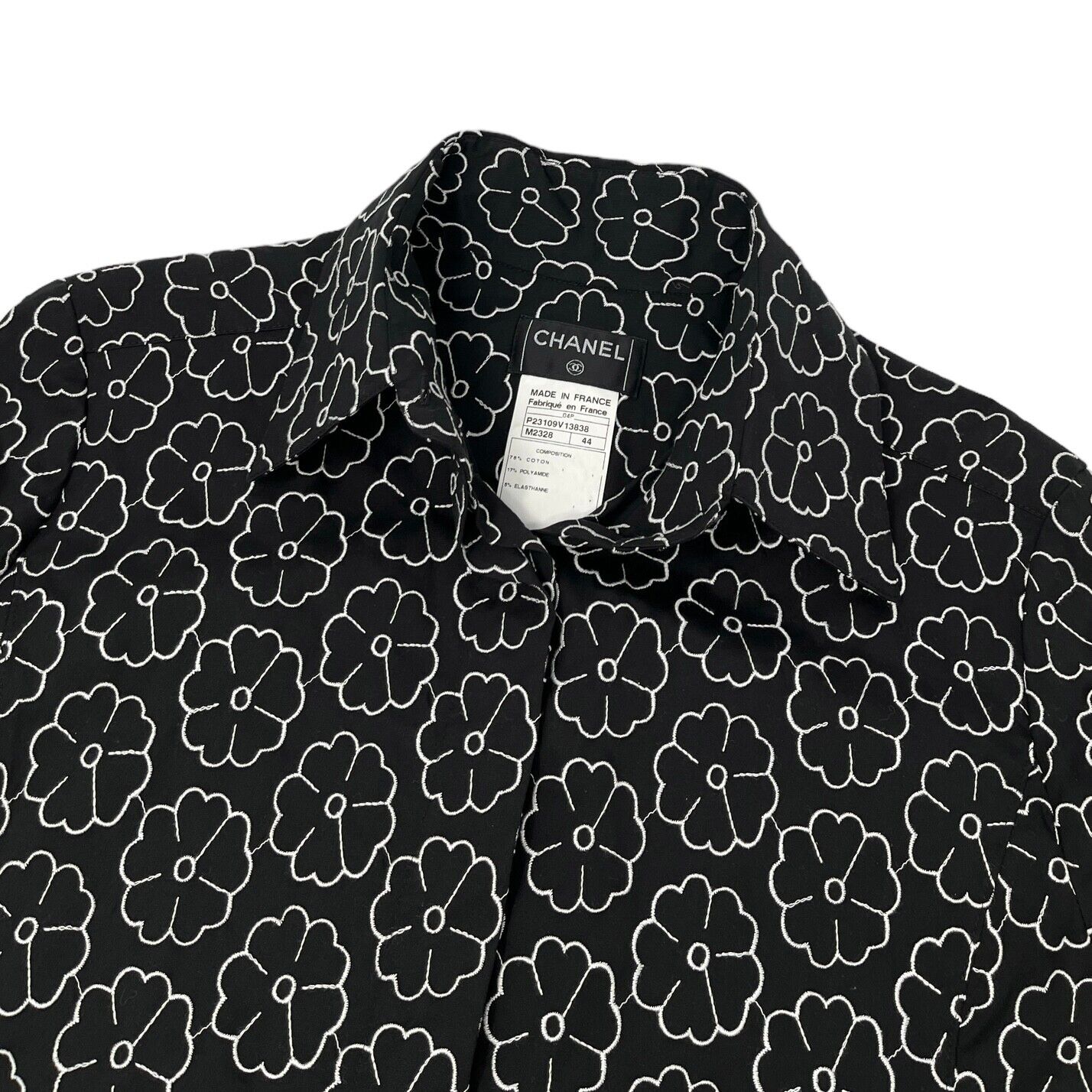 CHANEL Vintage 04P Flower Pattern Shirt Top #44 Ladybug Button Black Rank AB+