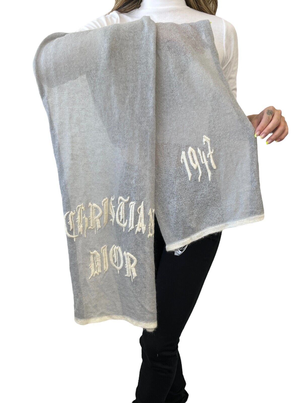 Christian Dior Vintage Calligraphy Gothic Logo Scarf Wrap Gray Mohair RankAB