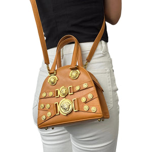 GIANNI VERSACE Vintage Medusa Handbag Shoulder Bag Brown Gold Leather Rank AB