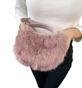 GUCCI Vintage Logo Fur Wristlet Pouch Handbag Fashion Accessory  Purple Rank AB