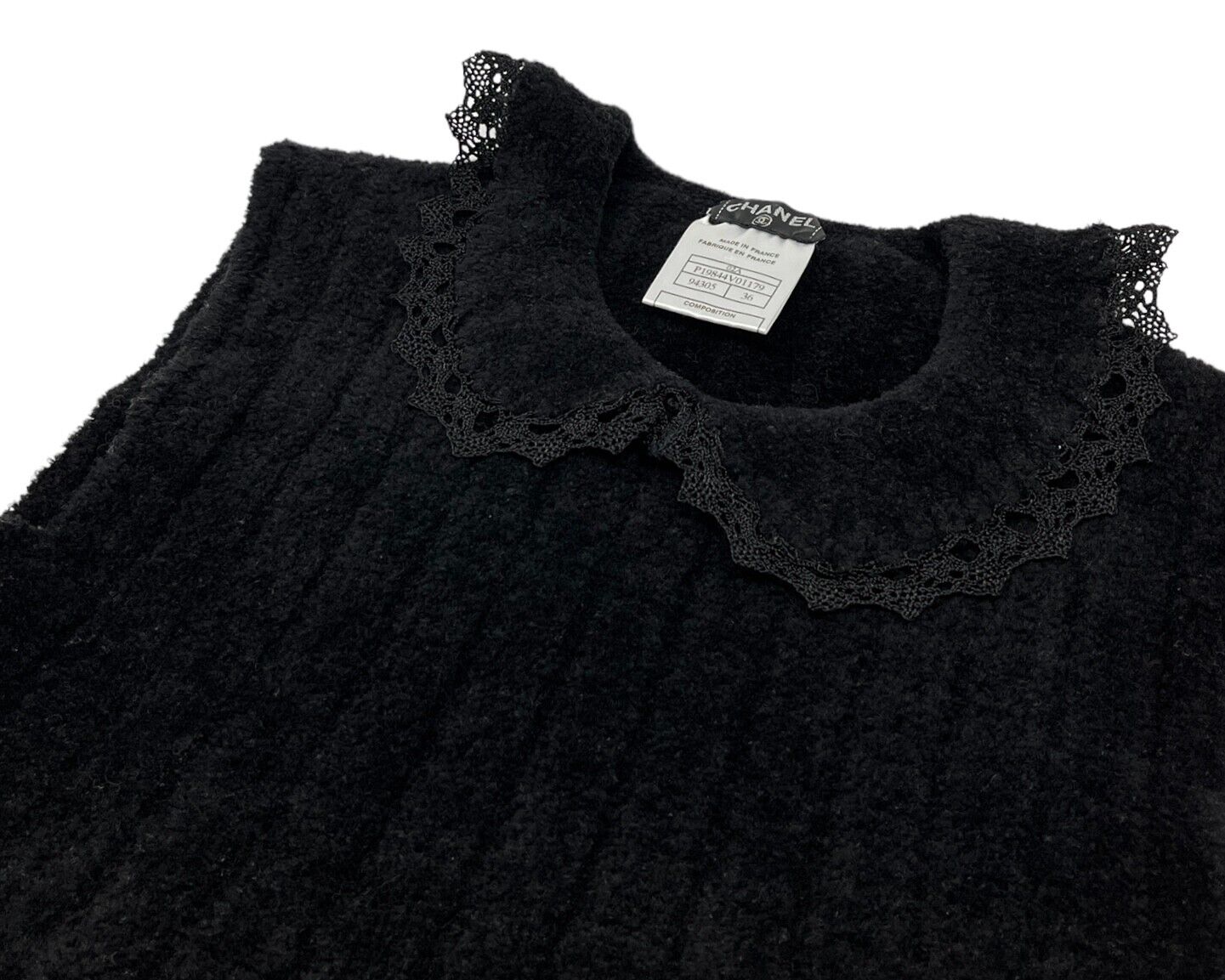 CHANEL Vintage 02A CC Logo Sleeveless Top #36 Black Wool Rhinestone Lace RankAB