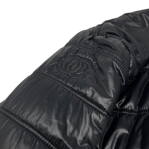 CHANEL Vintage P42146 Coco Mark Reversible Puffer Jacket #42 Black Nylon RankAB